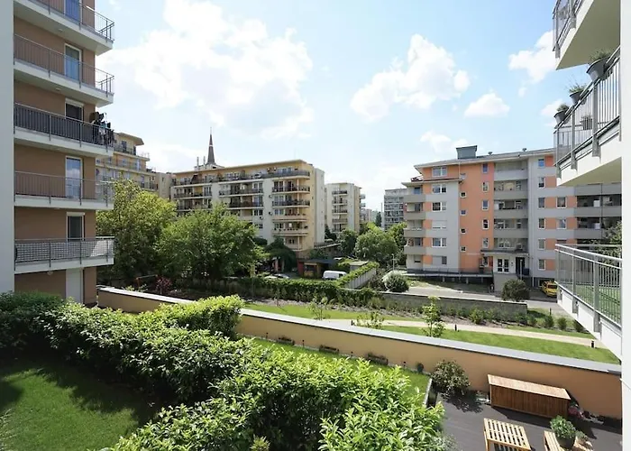 Sunny Apartment